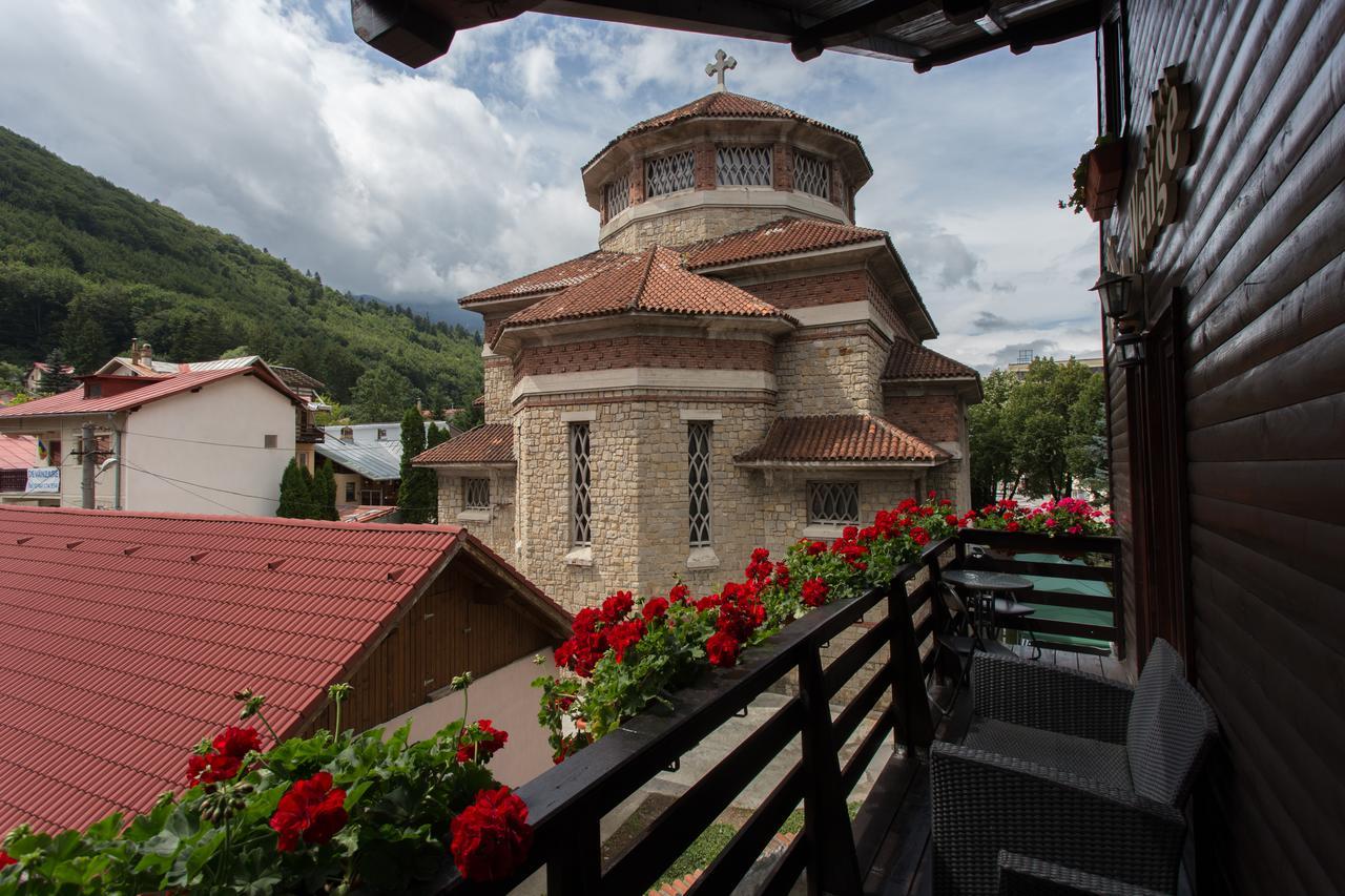 Pension Casa Wenge Sinaia Buitenkant foto
